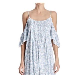 Olivaceous floral top